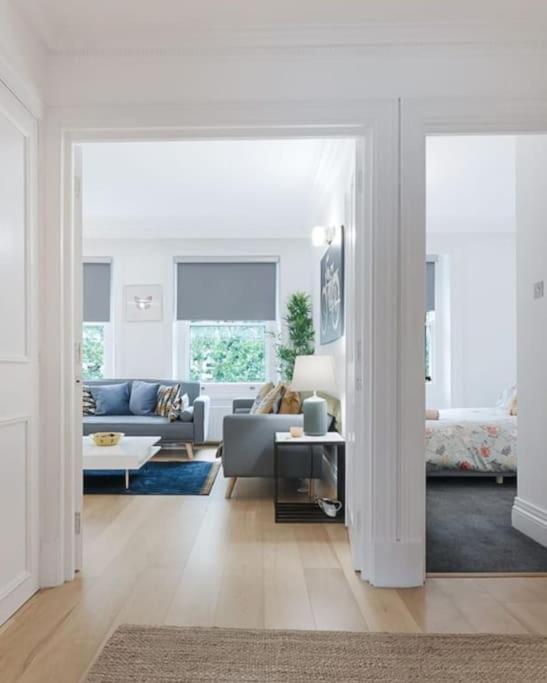 Knightsbridge Two Bed Apartment London Exterior foto